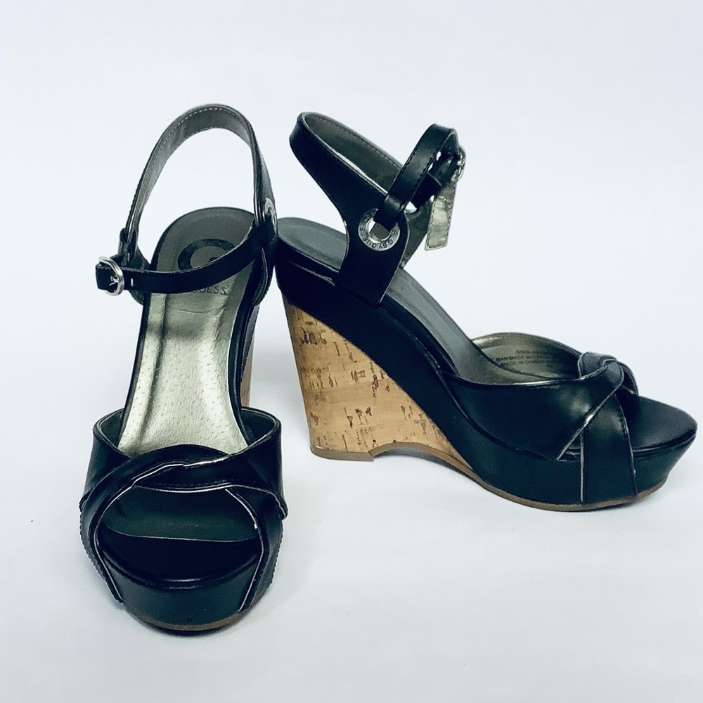 GUESS Summer Heels - Picture 10 of 10